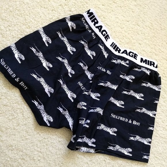 vintage 90s NWOT Siegfried and Roy at the Mirage tiger boxer shorts - Picture 2 of 8
